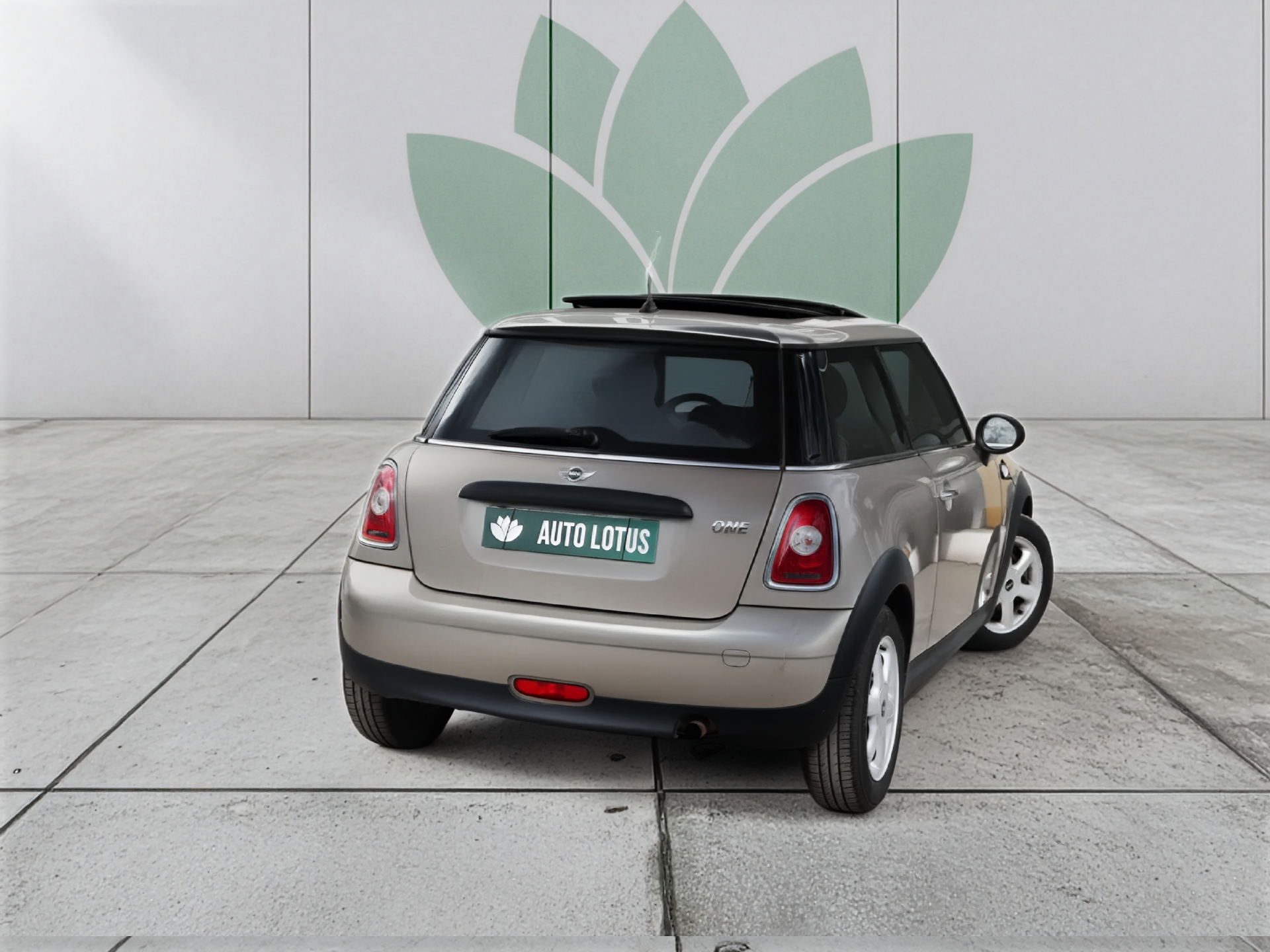 MINI 3 Portas One 1.4 — final