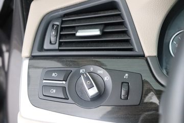 BMW 520 d Line Luxury Auto - fotografia 29