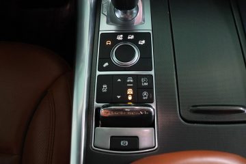Land Rover Range Rover Sport 3.0 SDV6 HSE Dynamic - fotografia 18