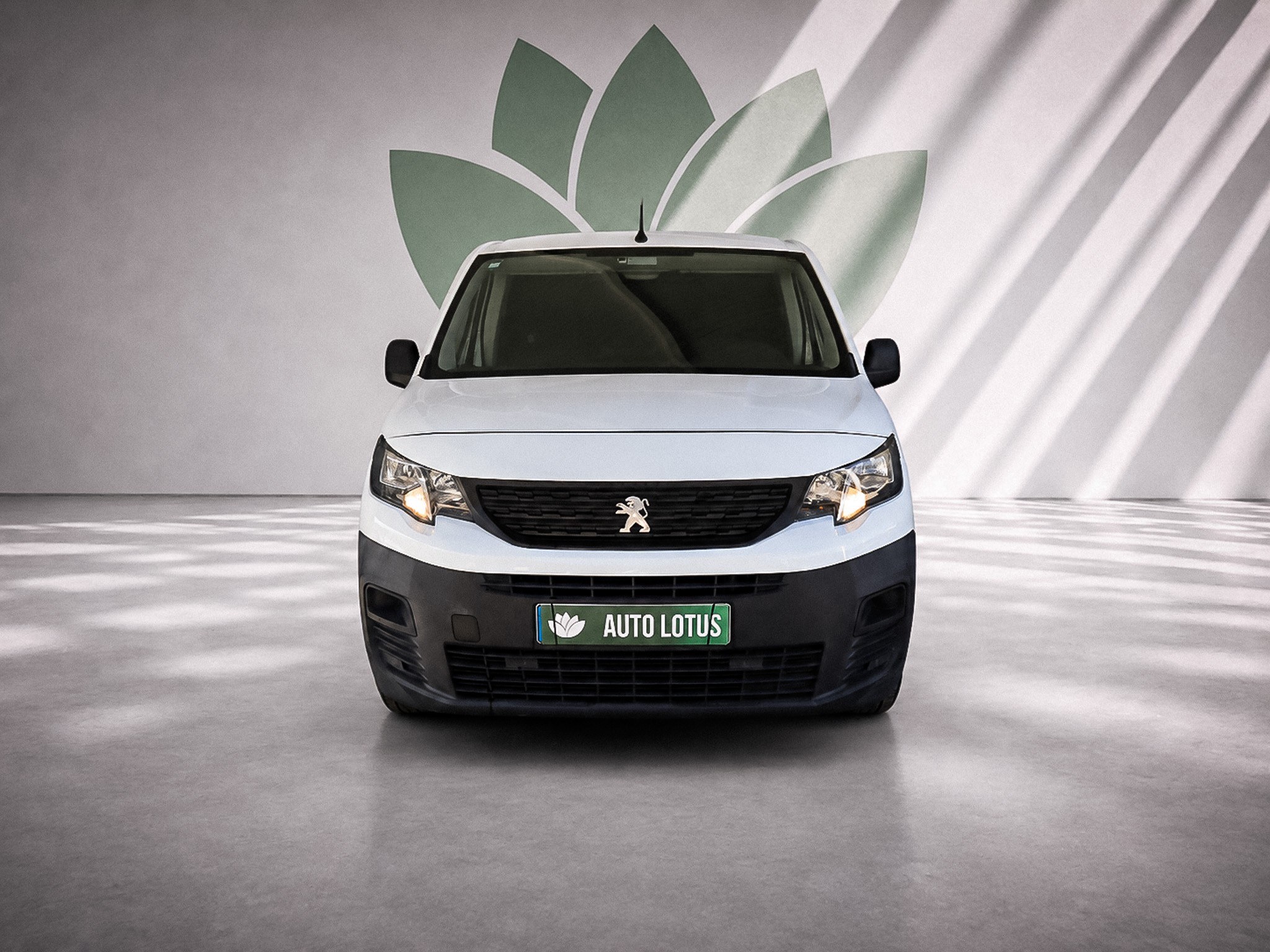 Peugeot Partner 1.5 BlueHDi Premium Longa
