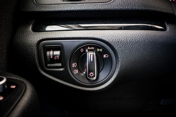 Seat Alhambra 2.0 TDI Style DSG - fotografia 46