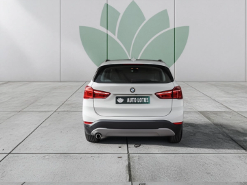 BMW X1 18 d sDrive Advantage Auto - fotografia 6