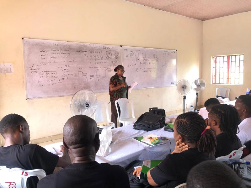 Professor Yinka Omorogbe delivers lectures on Solar Entrepreneurship and Business planning