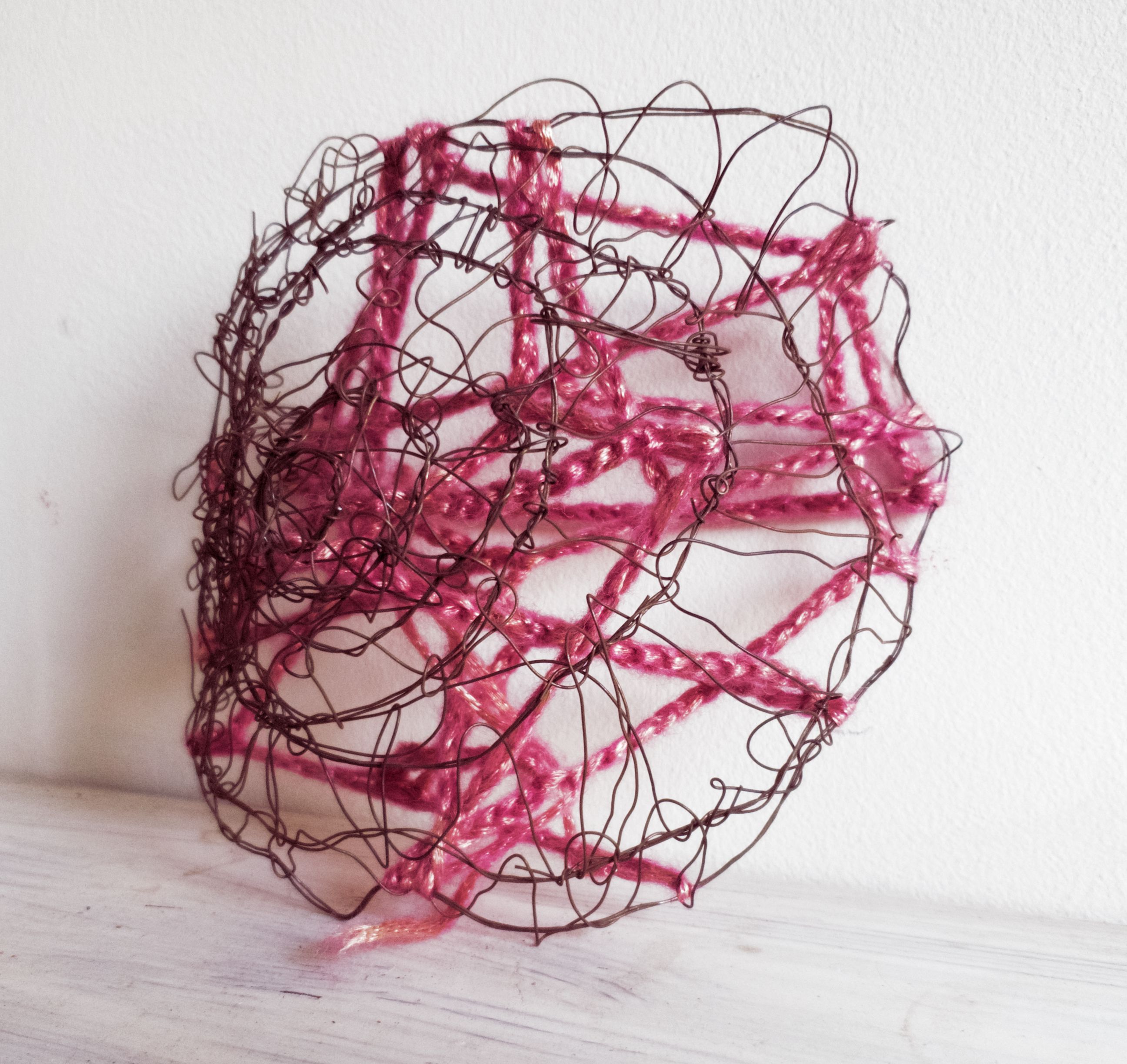 small sculpture with wire and crochet