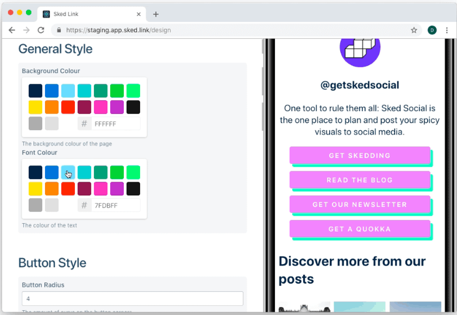Editor de diseño de Sked Link con ajustes de color junto a la vista previa de una página de enlace de bio con botones.