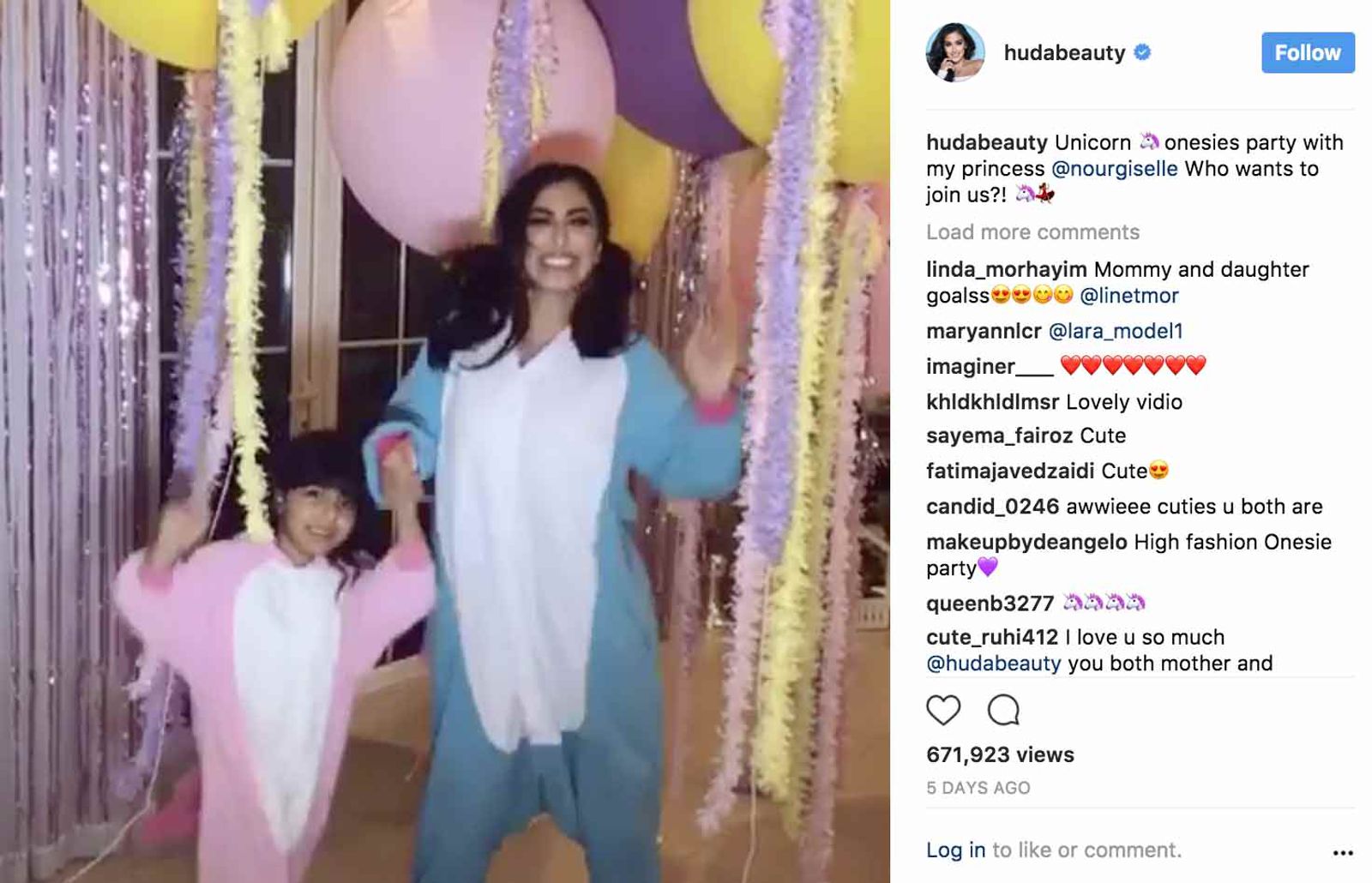 Publicacion de Instagram de hudabeauty con dos personas en disfraces de unicornio en una fiesta con globos.