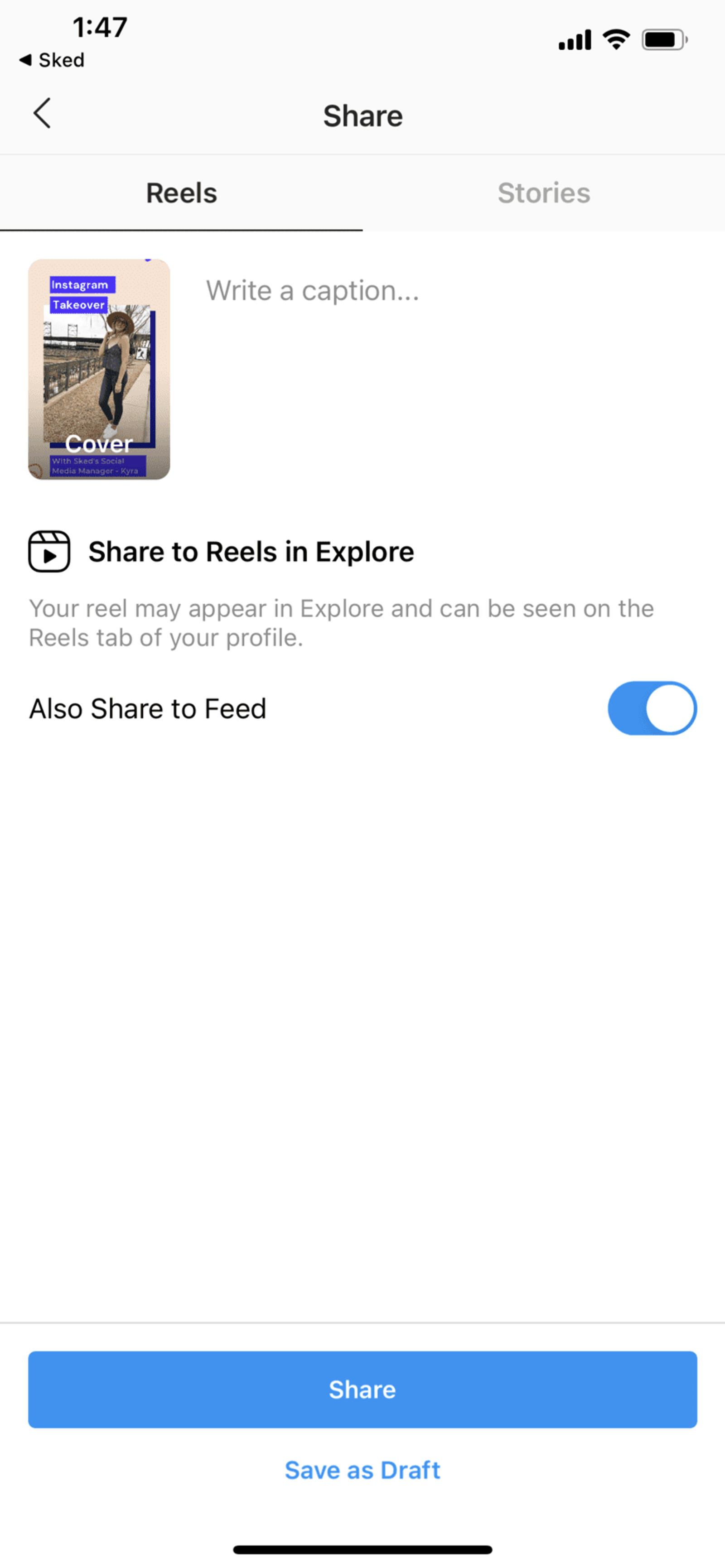 Pantalla de Instagram para compartir un Reel, con campo de leyenda y opción de compartir en el feed.