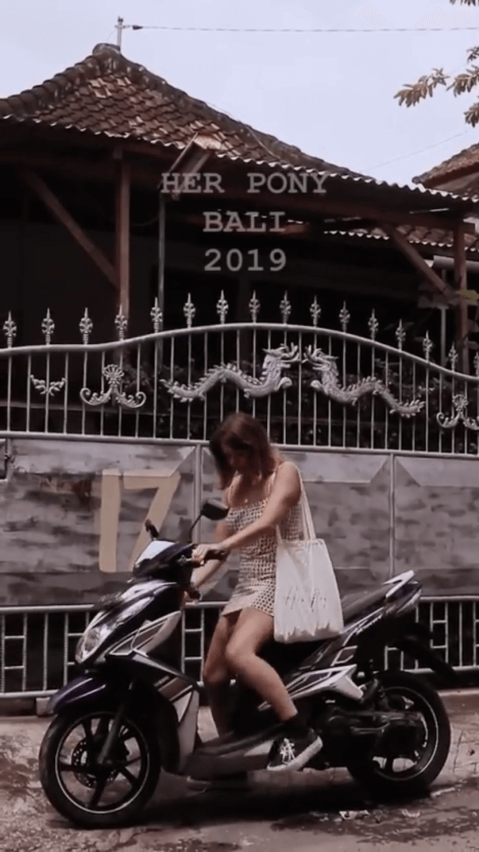 Fashion Brands on Instagram - Her Pony - Sked Social 4