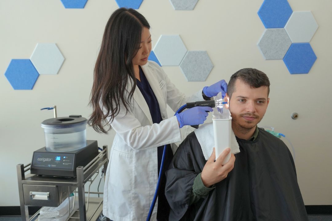 Earwax / Cerumen Removal at Kun Hearing