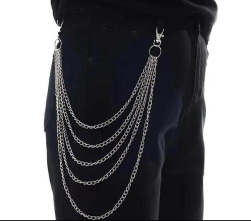 Multi-Layered Trouser Chain.