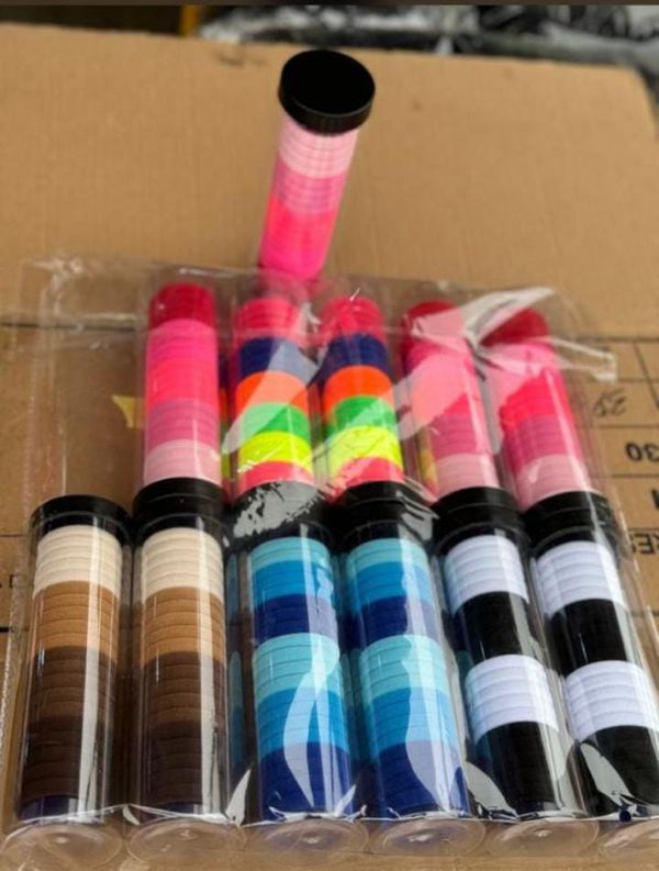 Seamless Elastic Hair ties available.