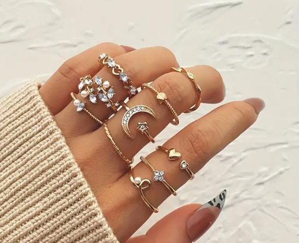 Vintage Elegant Rhinestone Rings.