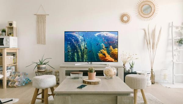How to Screen Mirror Your Phone to a Hisense TV