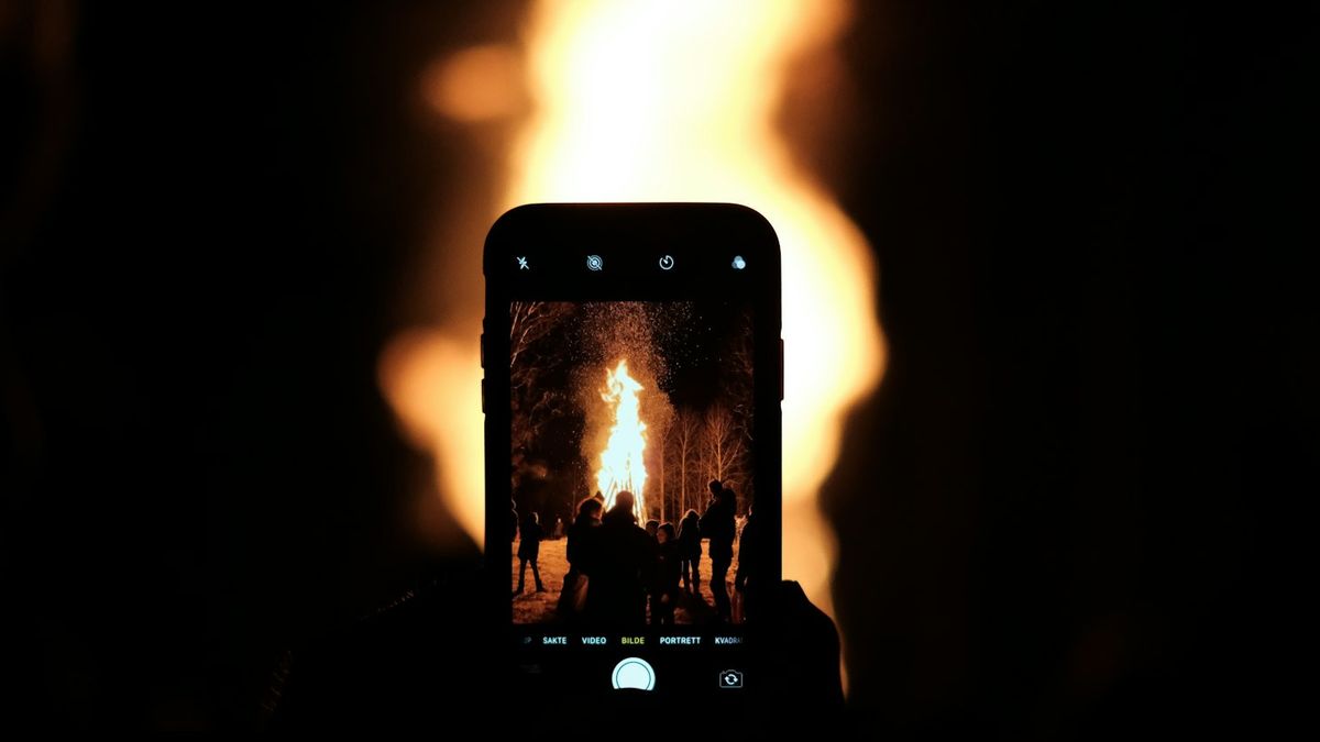 How to Use Display Mirroring From iPhone to Fire TV