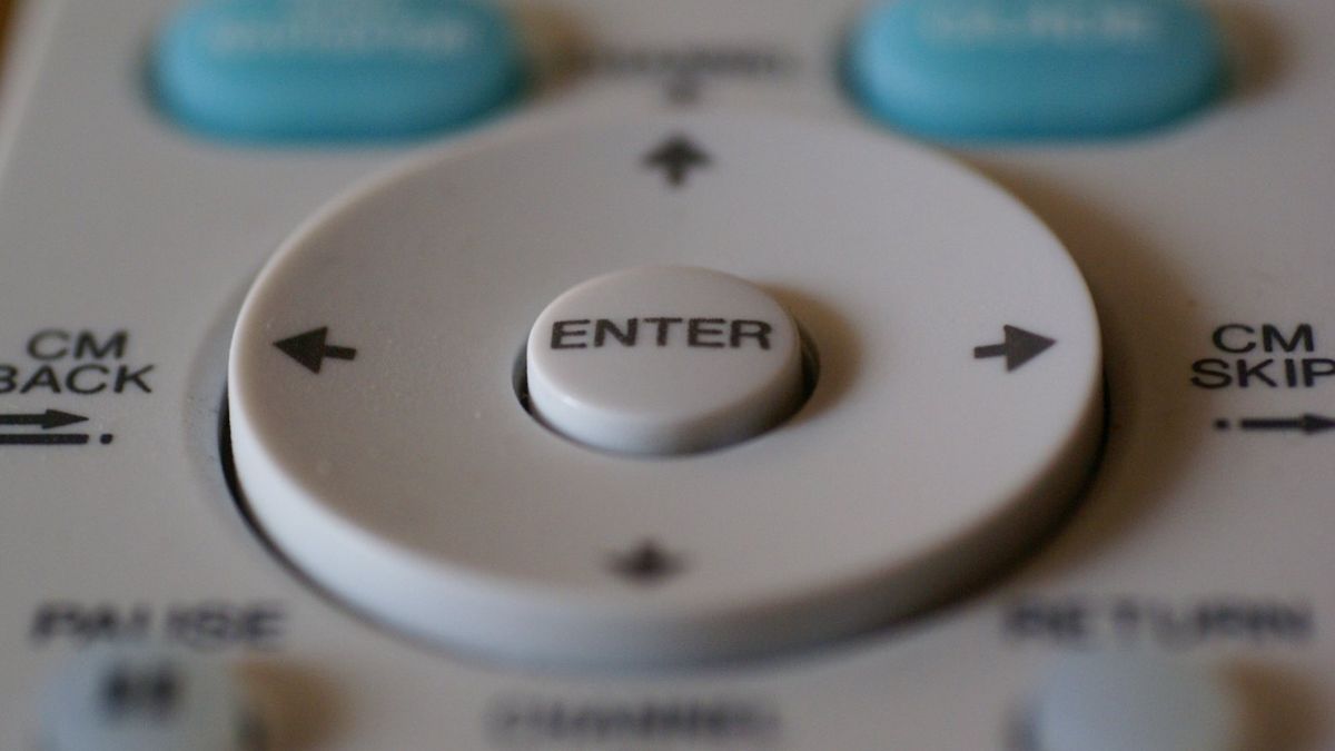 ¿Cómo usar el control remoto de tu Hisense Smart TV?