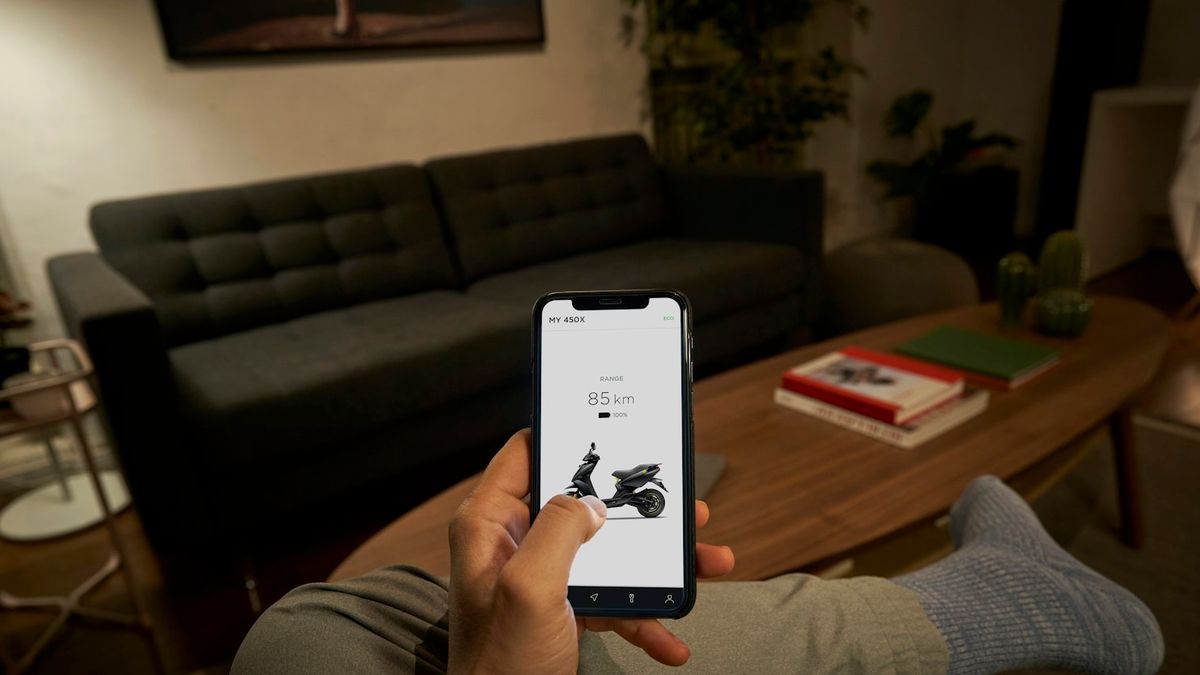 Roku TV Remote: How to Pair, Fix, or Use Your Phone Instead