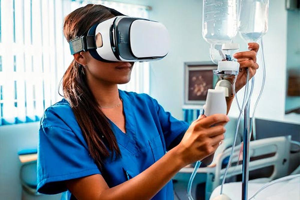Simuladors de realitat virtual per a educació