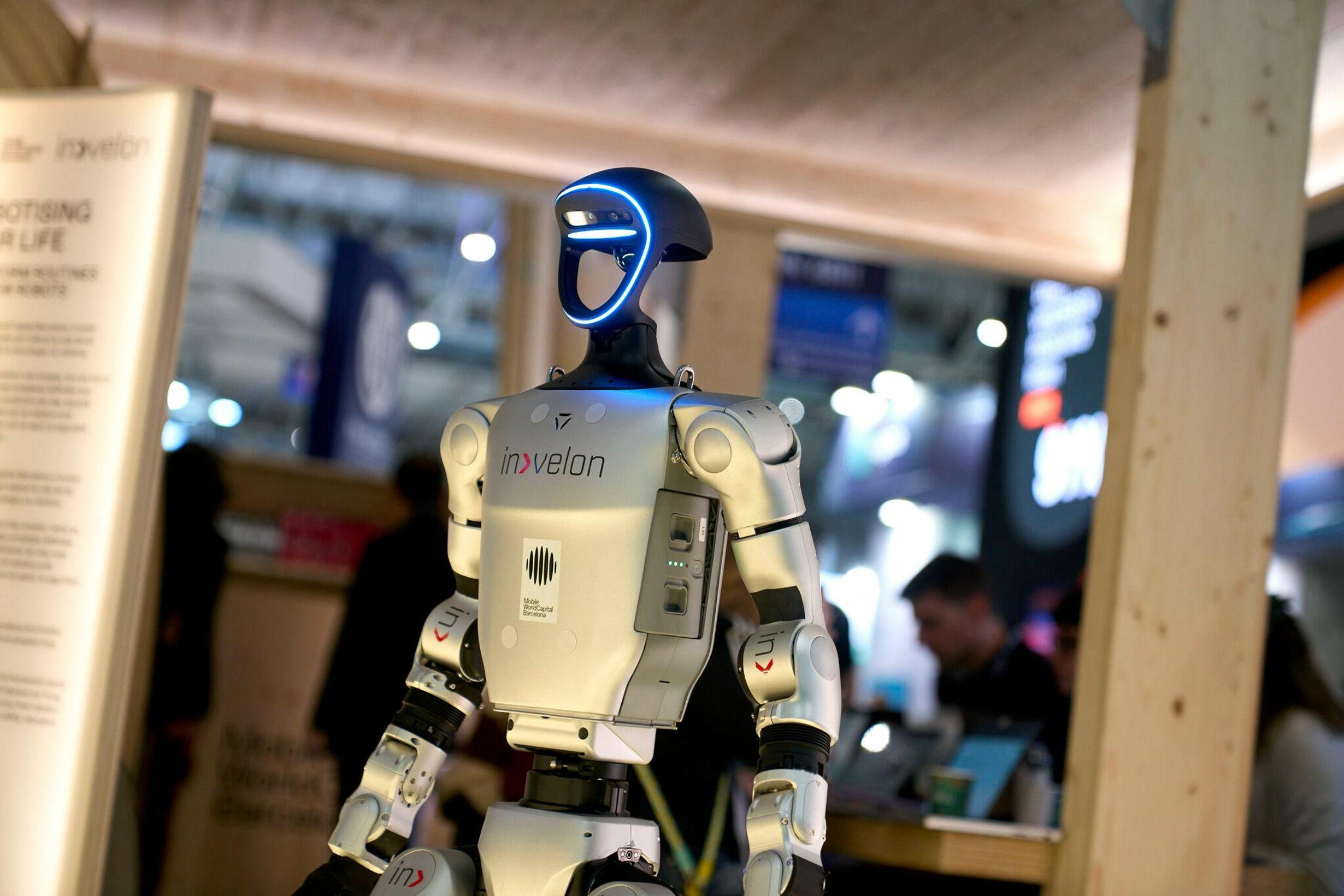 Robots humanoides en el MWC 2025
