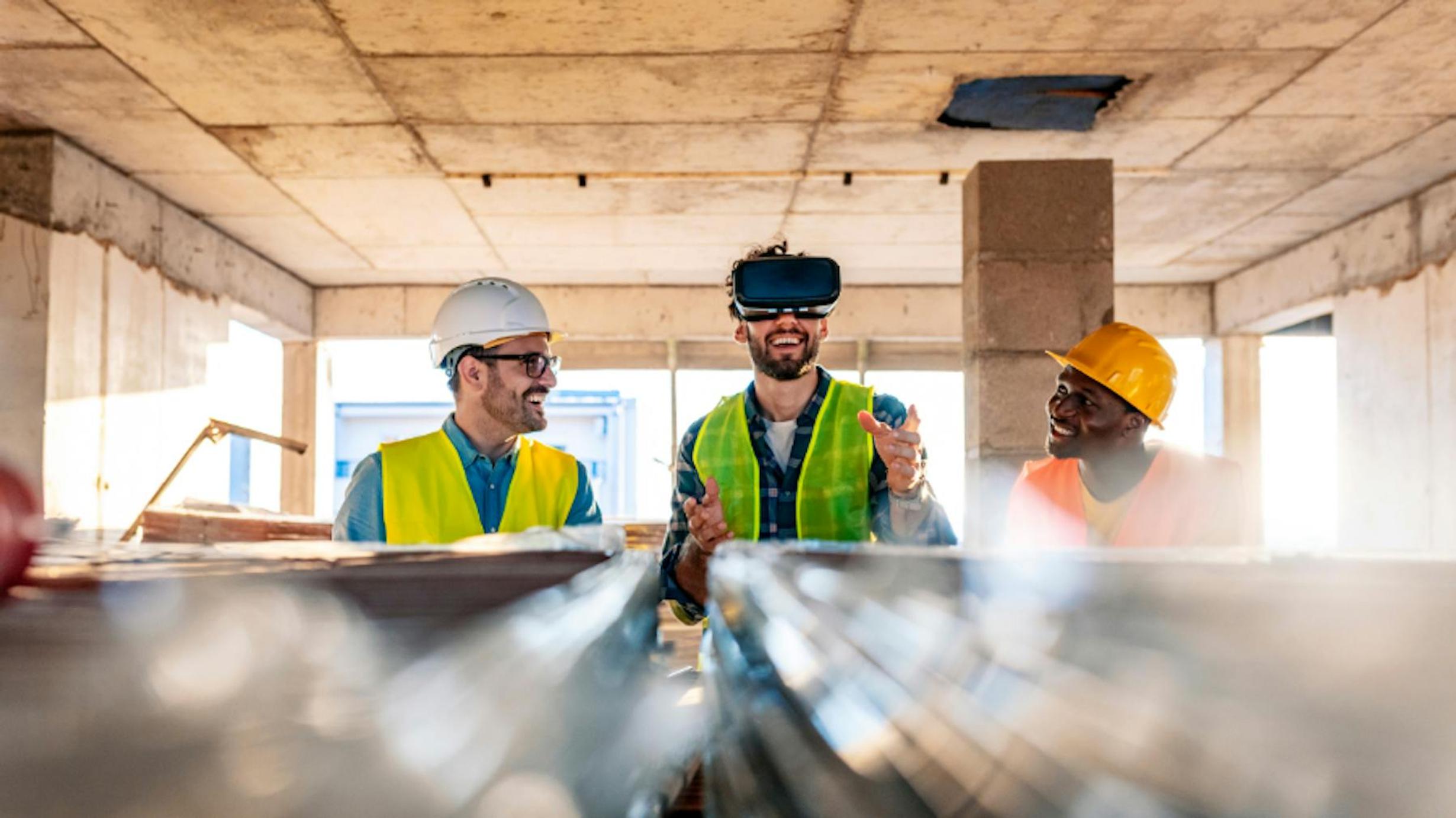 Virtual and Mixed Reality at work