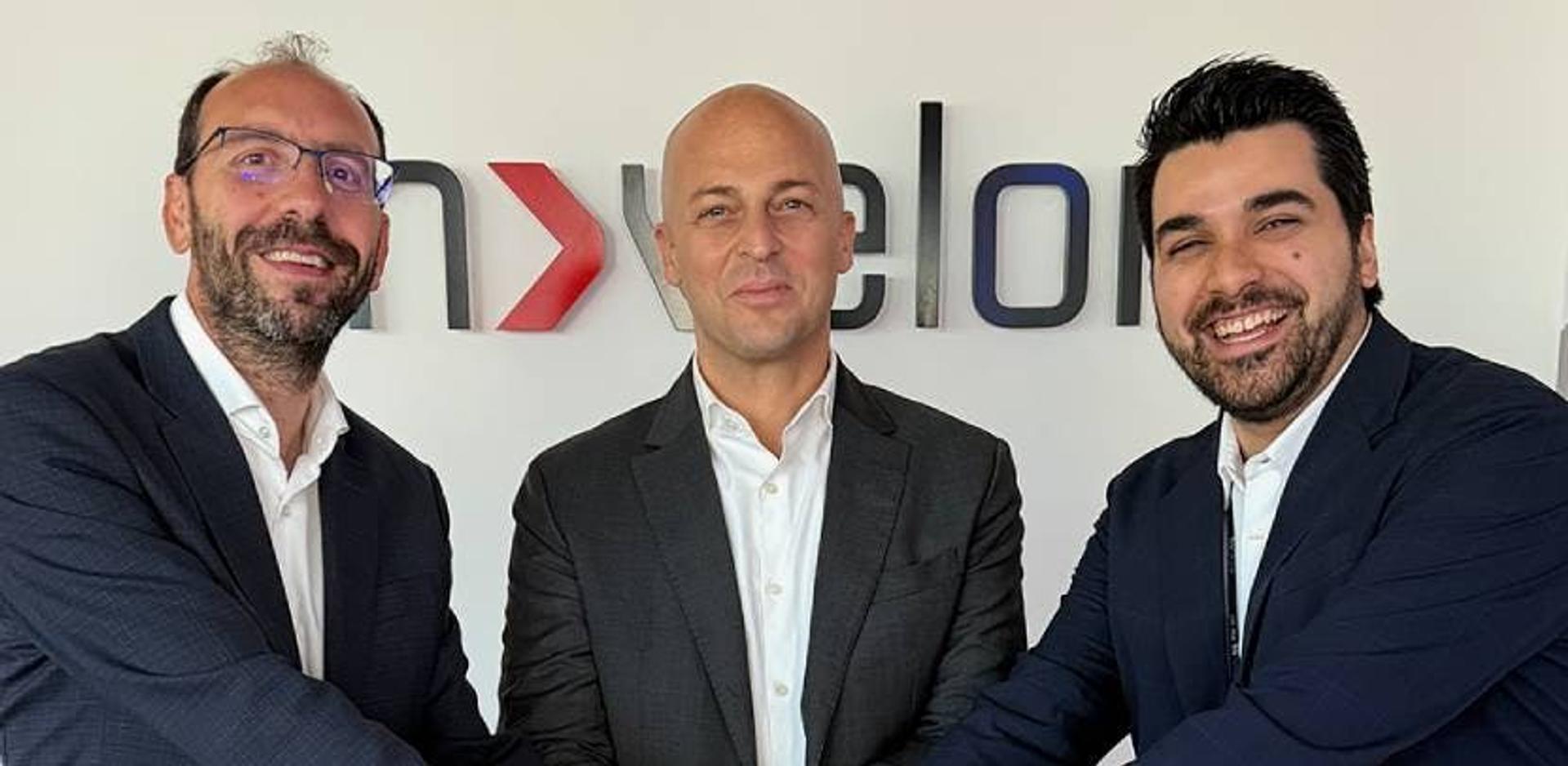 INVELON 2R MEXICO: una joint venture per liderar el mercat XR a Mèxic