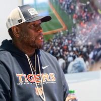  Inside Auburn's Tight End Room: How Larry Scott Built a Complete Overhaul