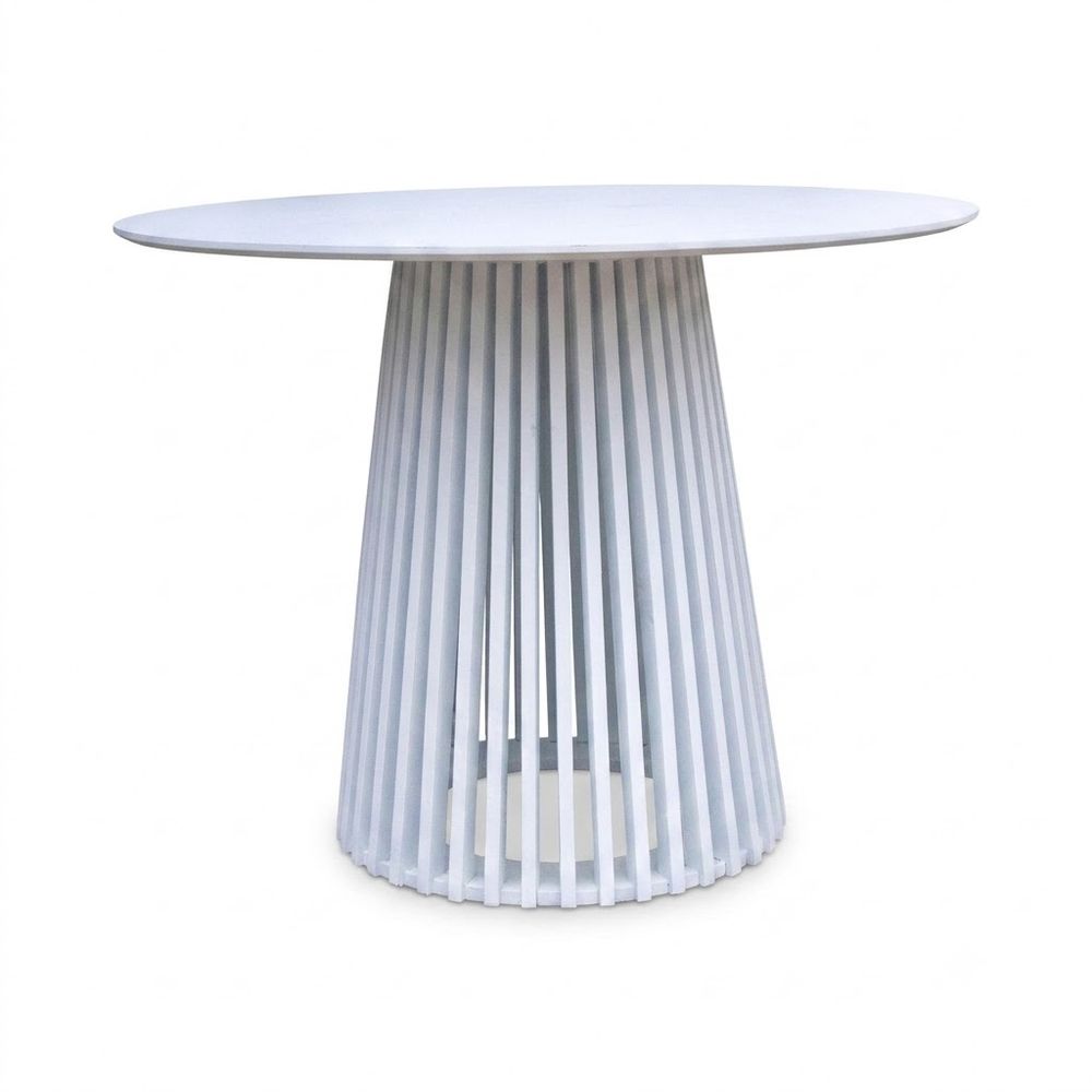 Mesa Nova Luxe — Blanca