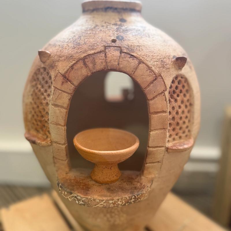 The Offering, ceramic sculpture by Paula Bowie, available at Straddievarious Brisbane art gallery
