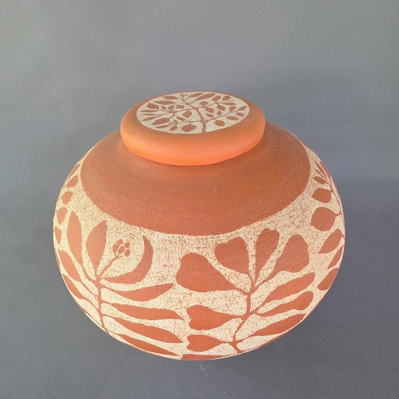 Mangrove Jar, ceramic sculpture by Paula Bowie, available at Straddievarious Brisbane art gallery