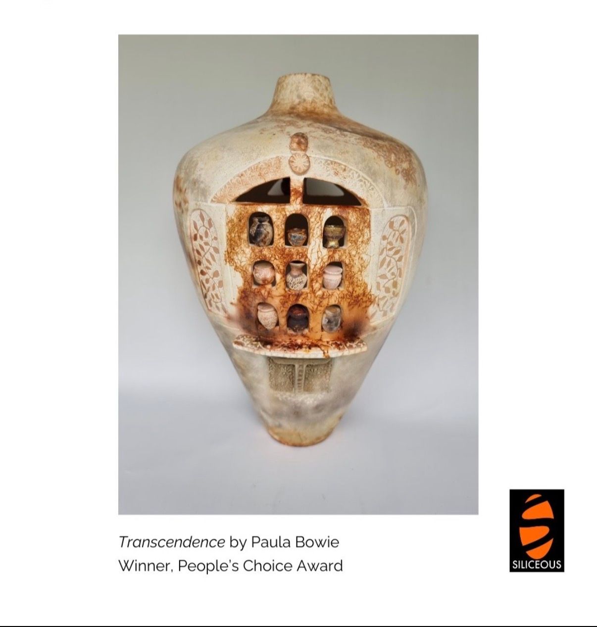 Transcendance, ceramic sculpture by Paula Bowie, available at Straddievarious Brisbane art gallery