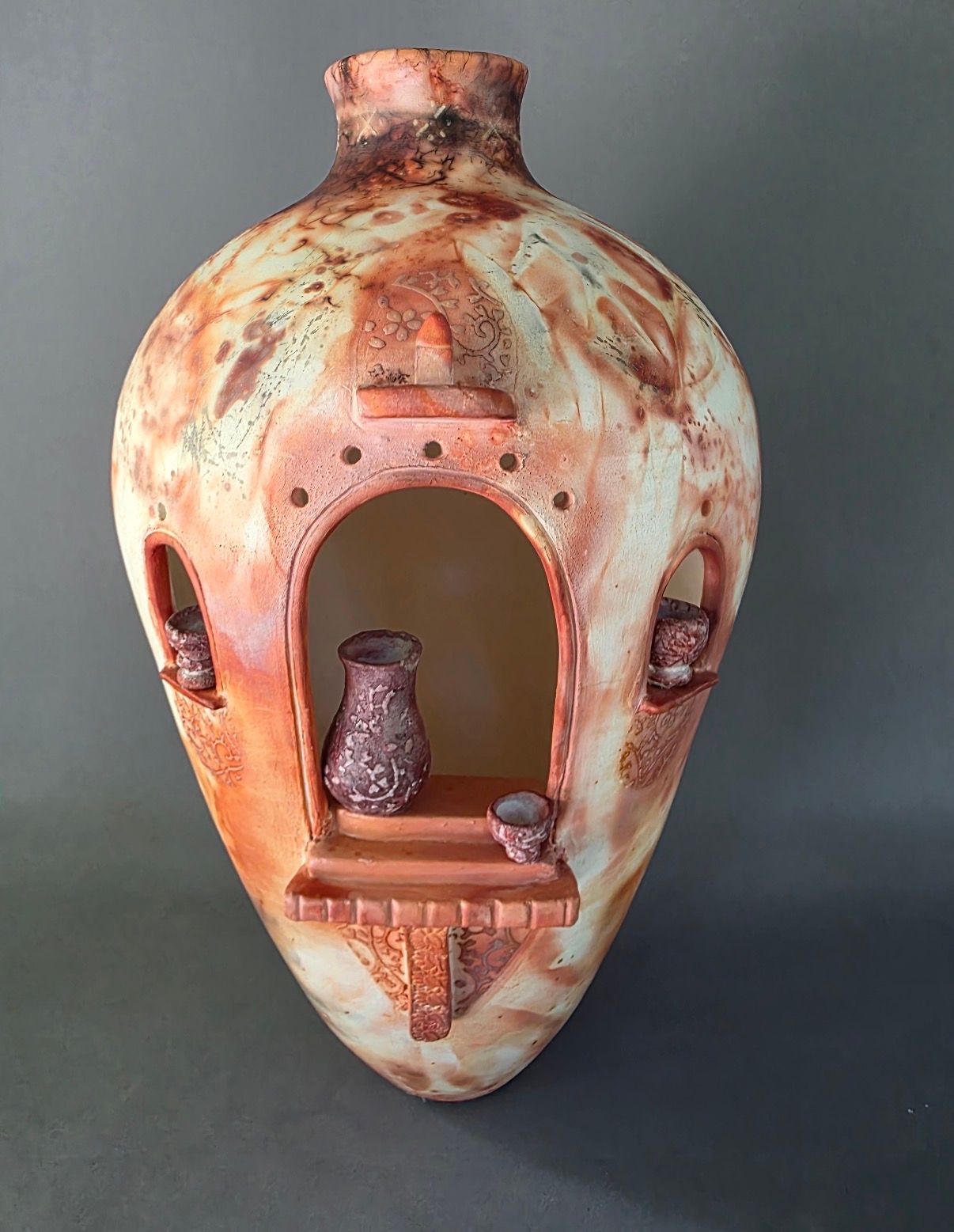 Ruminate, ceramic sculpture by Paula Bowie, available at Straddievarious Brisbane art gallery