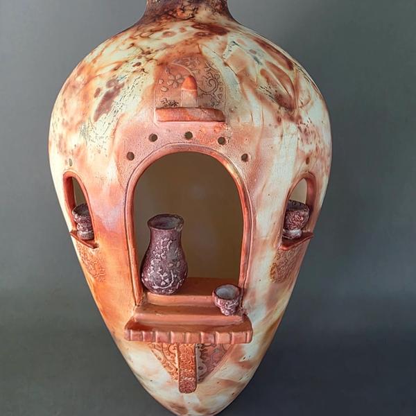 Ruminate, ceramic sculpture by Paula Bowie, available at Straddievarious Brisbane art gallery
