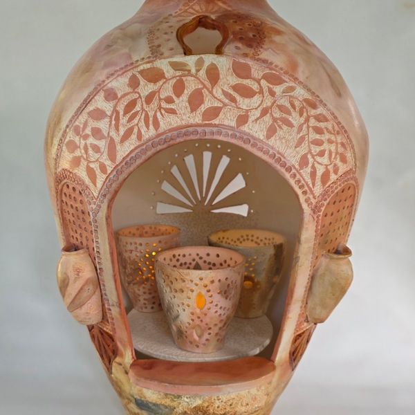 Sacred Space, ceramic sculpture by Paula Bowie, available at Straddievarious Brisbane art gallery