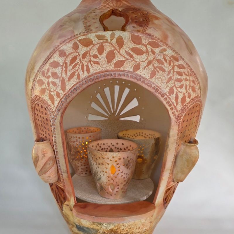 Sacred Space, ceramic sculpture by Paula Bowie, available at Straddievarious Brisbane art gallery