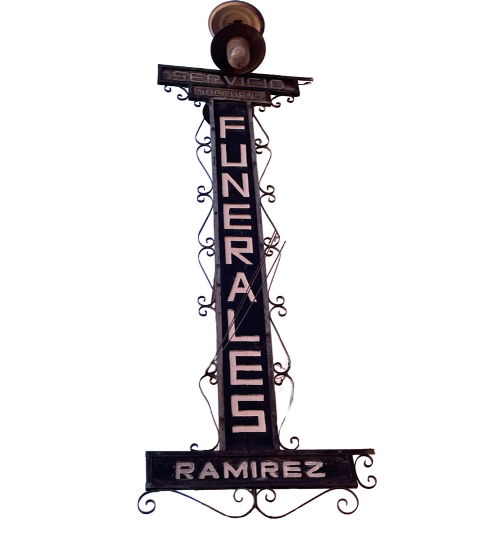 Funerales Ramirez sign