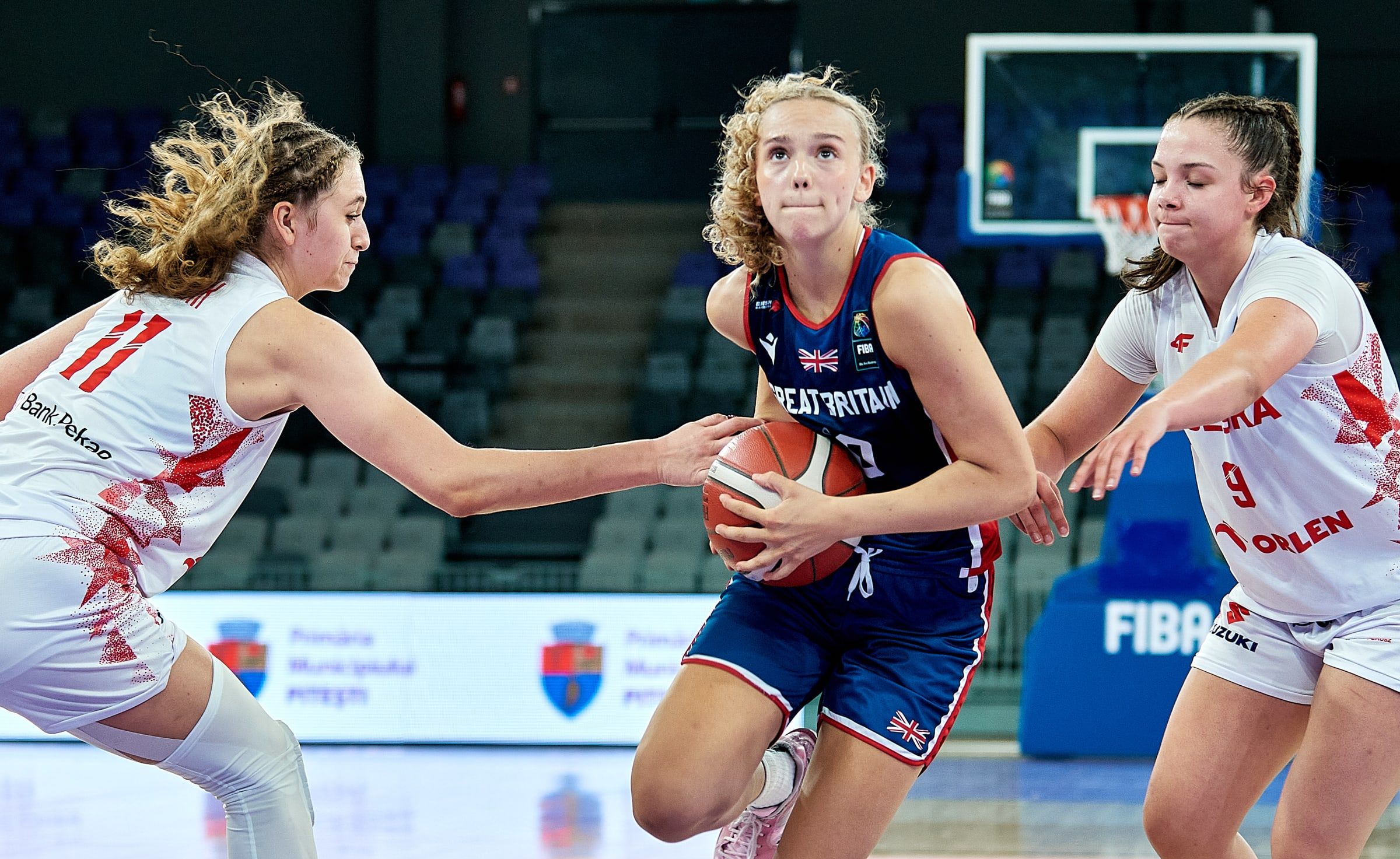 Isey Guttormsdottir-Frost drives the ball against Poland at U16 Women's EuroBasket