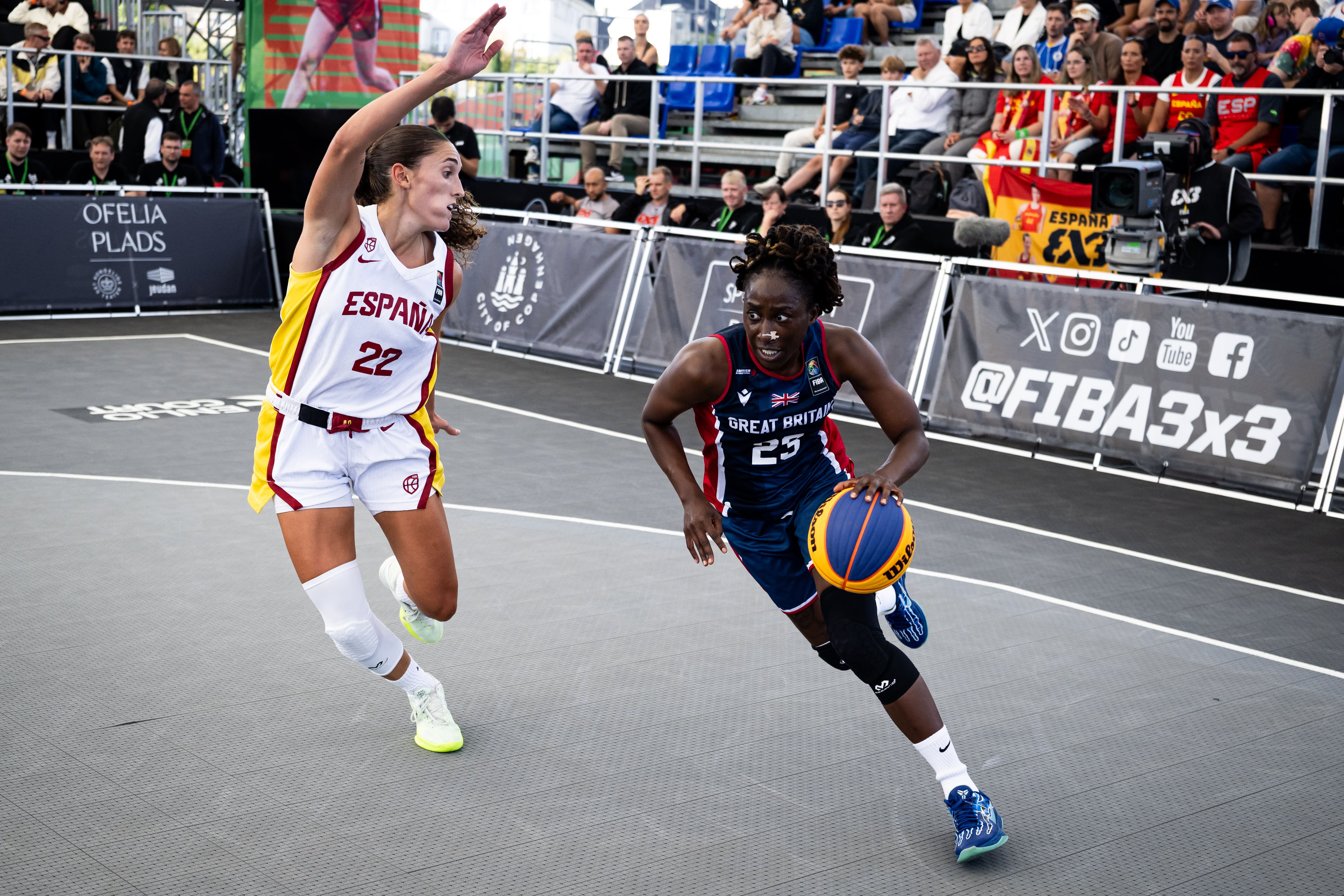 Sydney Wallace drives the ball for GB against Spain at 3x3 Europe Cup