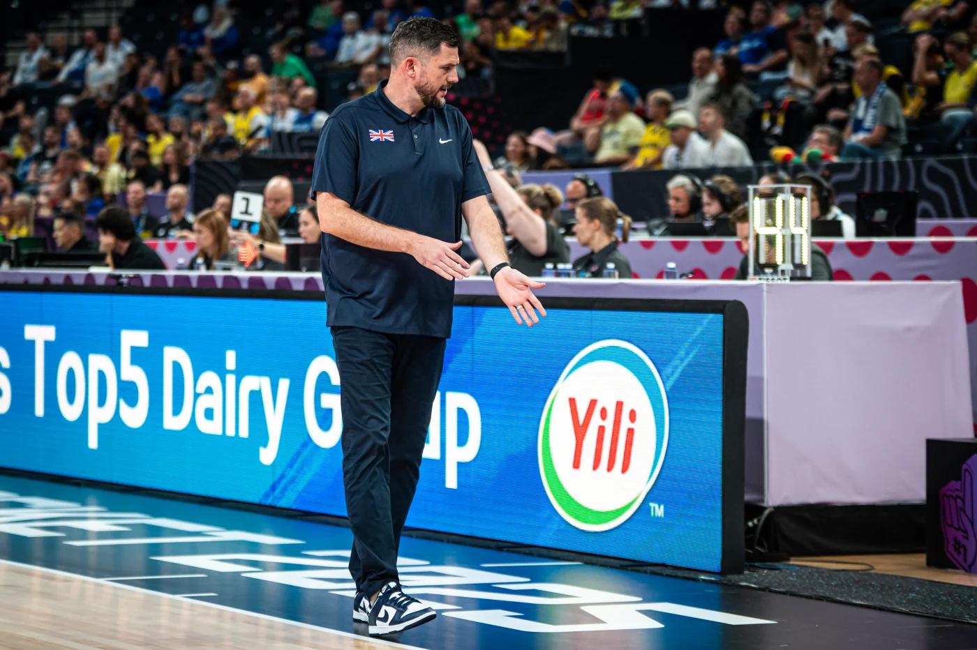 Head Coach Marc Steutel in action against Sweden at EuroBasket 2025