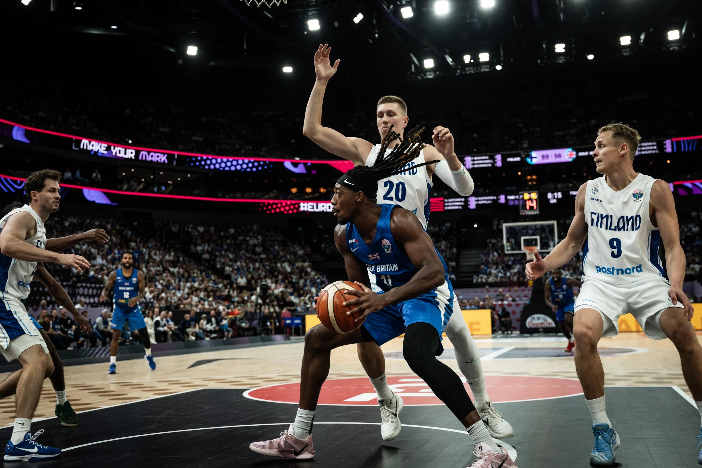 Dan Akin in the paint against Finland at EuroBasket 2025
