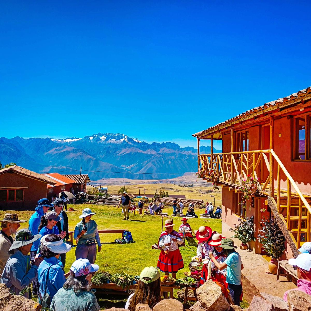 Photographic gallery of the Misminay community