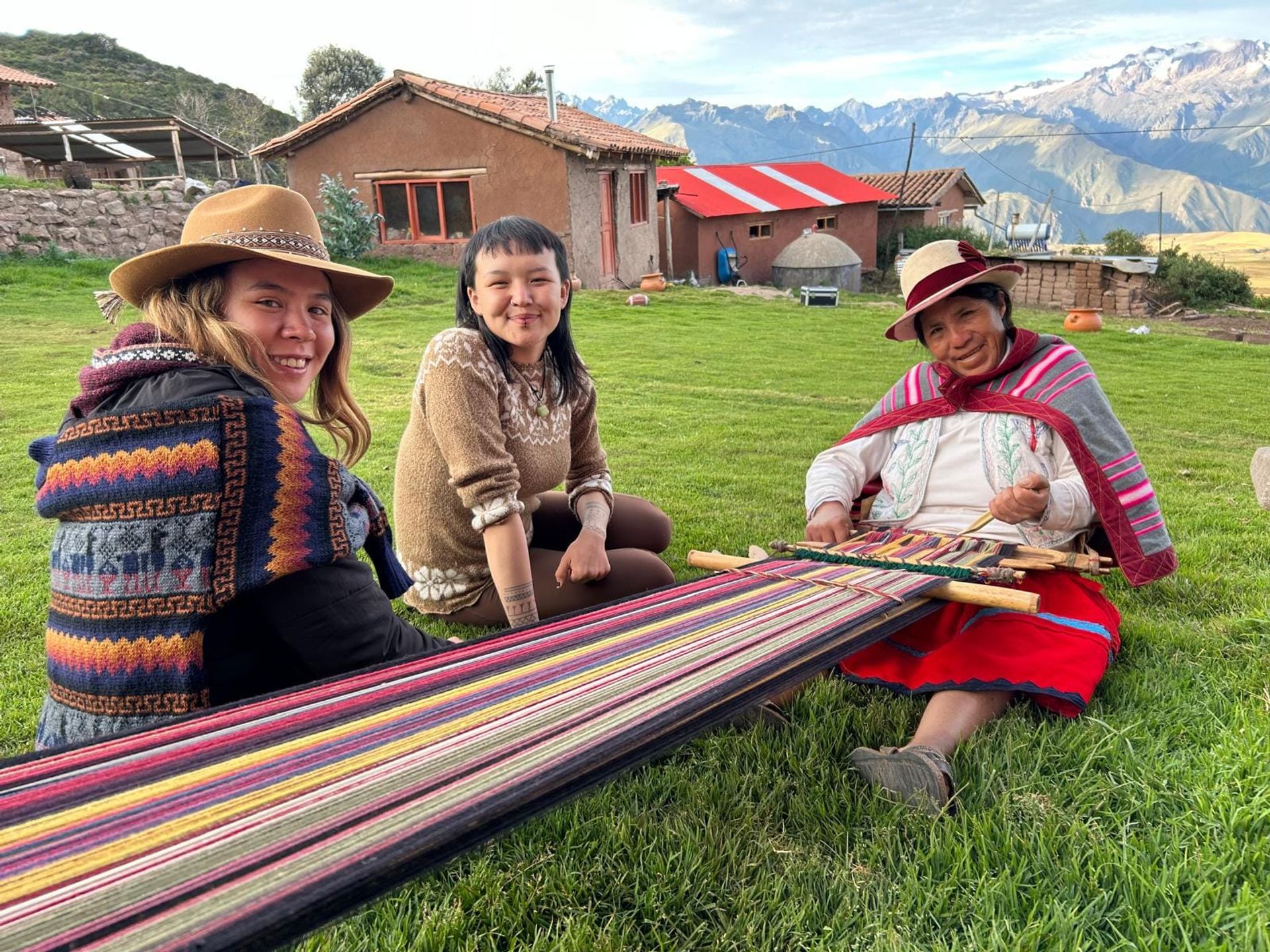 The Textile Art of Misminay: Weaving Andean History