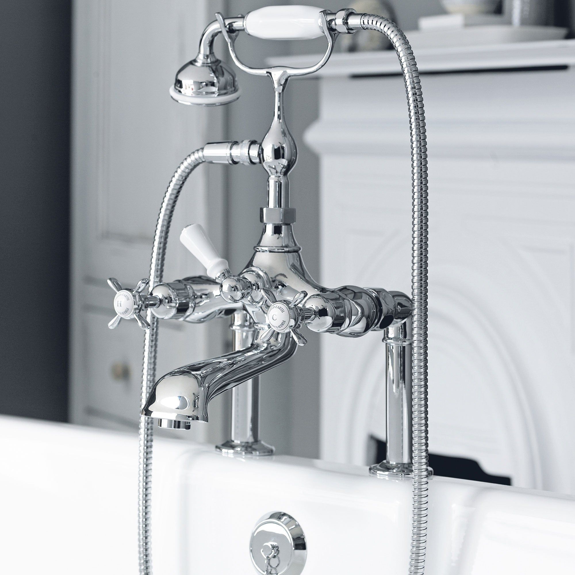 Avebury Bath Mounted Bath and Shower Mixer