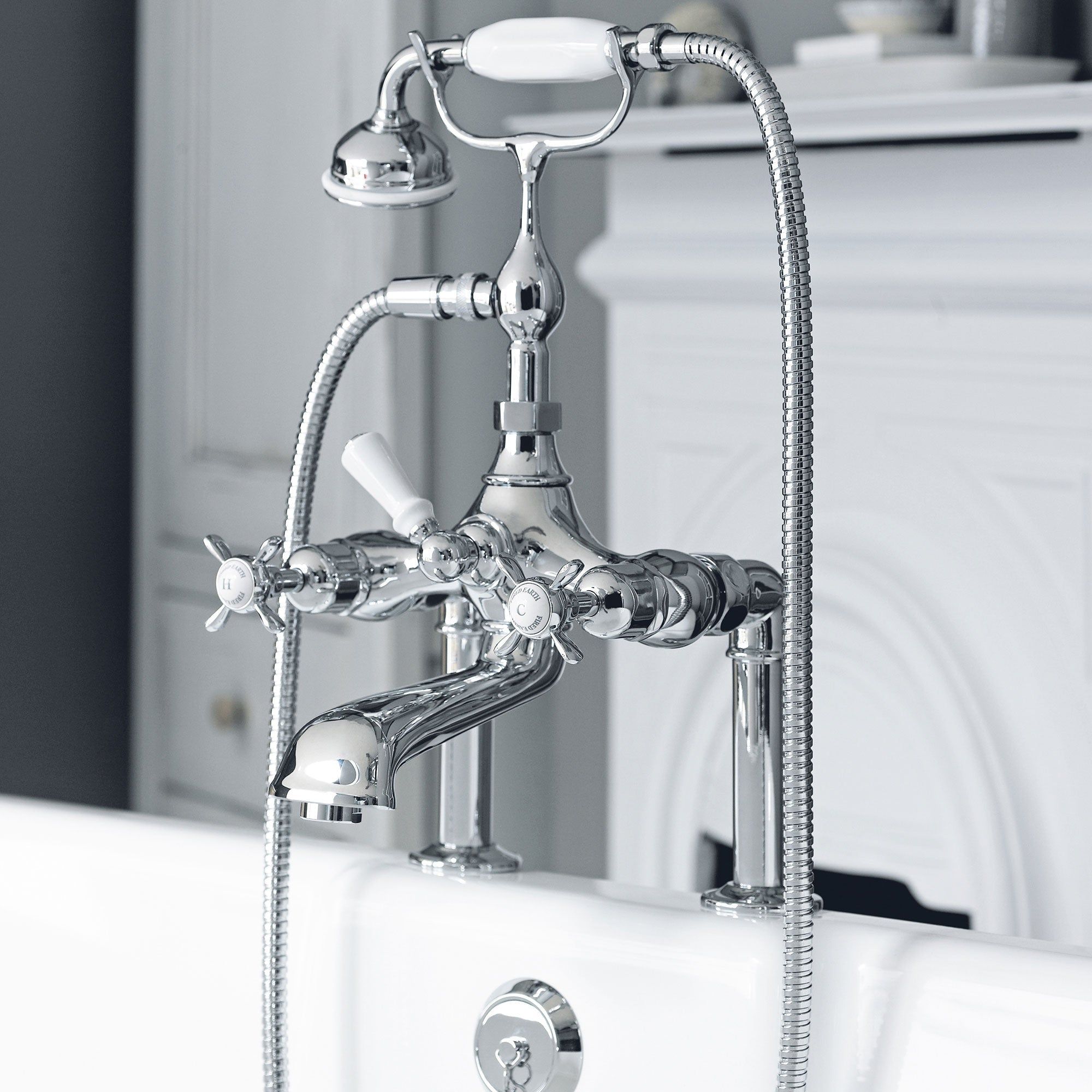 Avebury Bath Mounted Thermostatically Controlled Bath and Shower Mixer