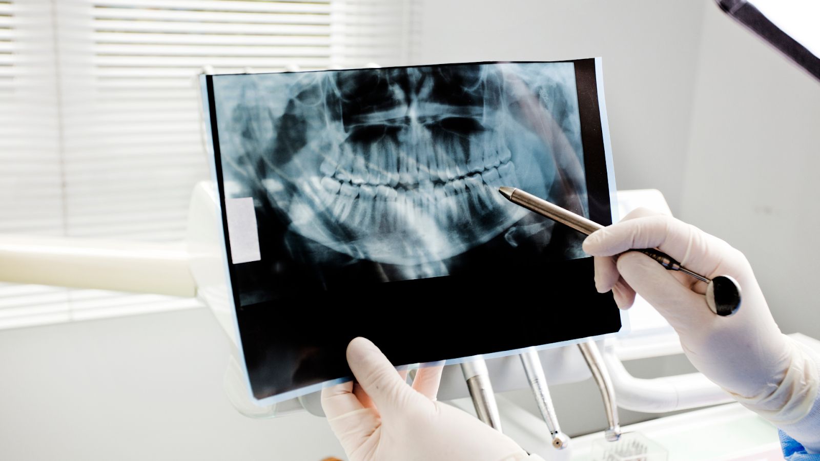 Dental student studying for DAT exam