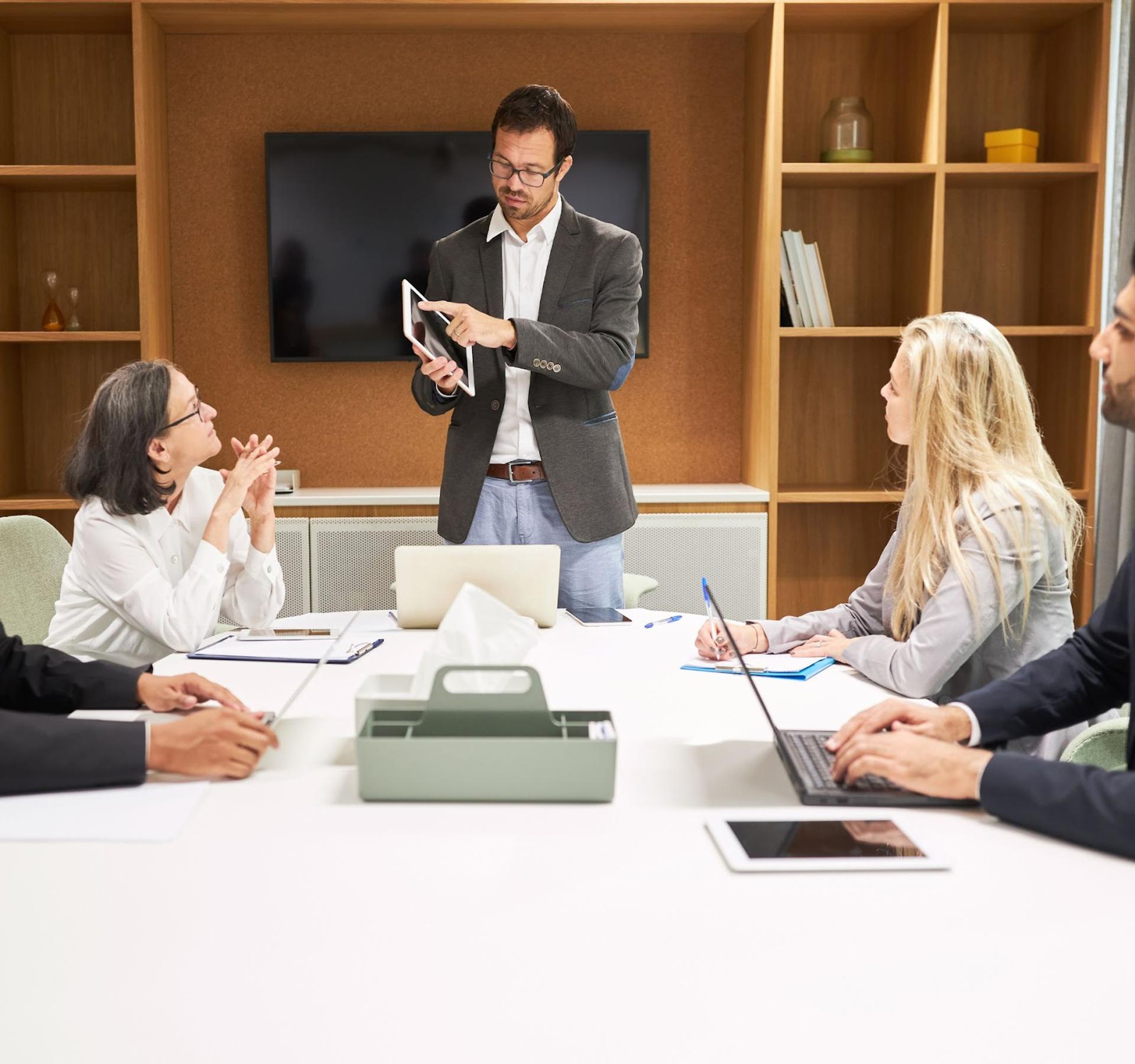 The Ultimate Timeline for Full-Time Consulting Recruiting | Leland