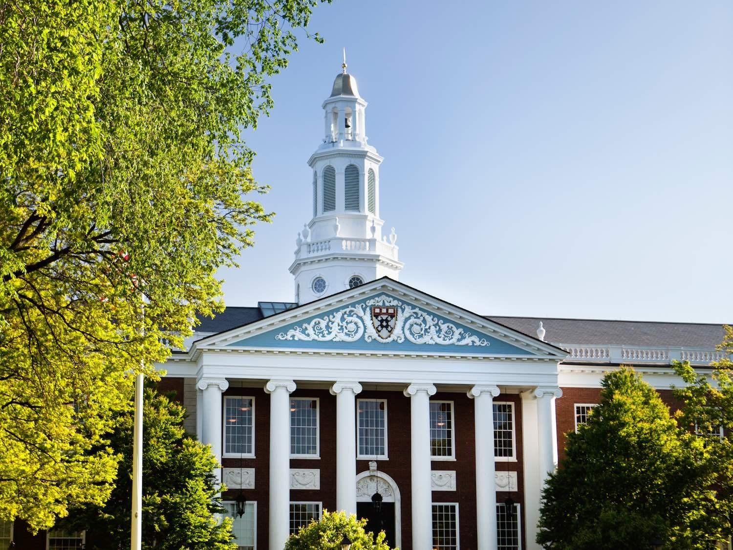 Harvard Business School Offers Talent Management Course for Executives