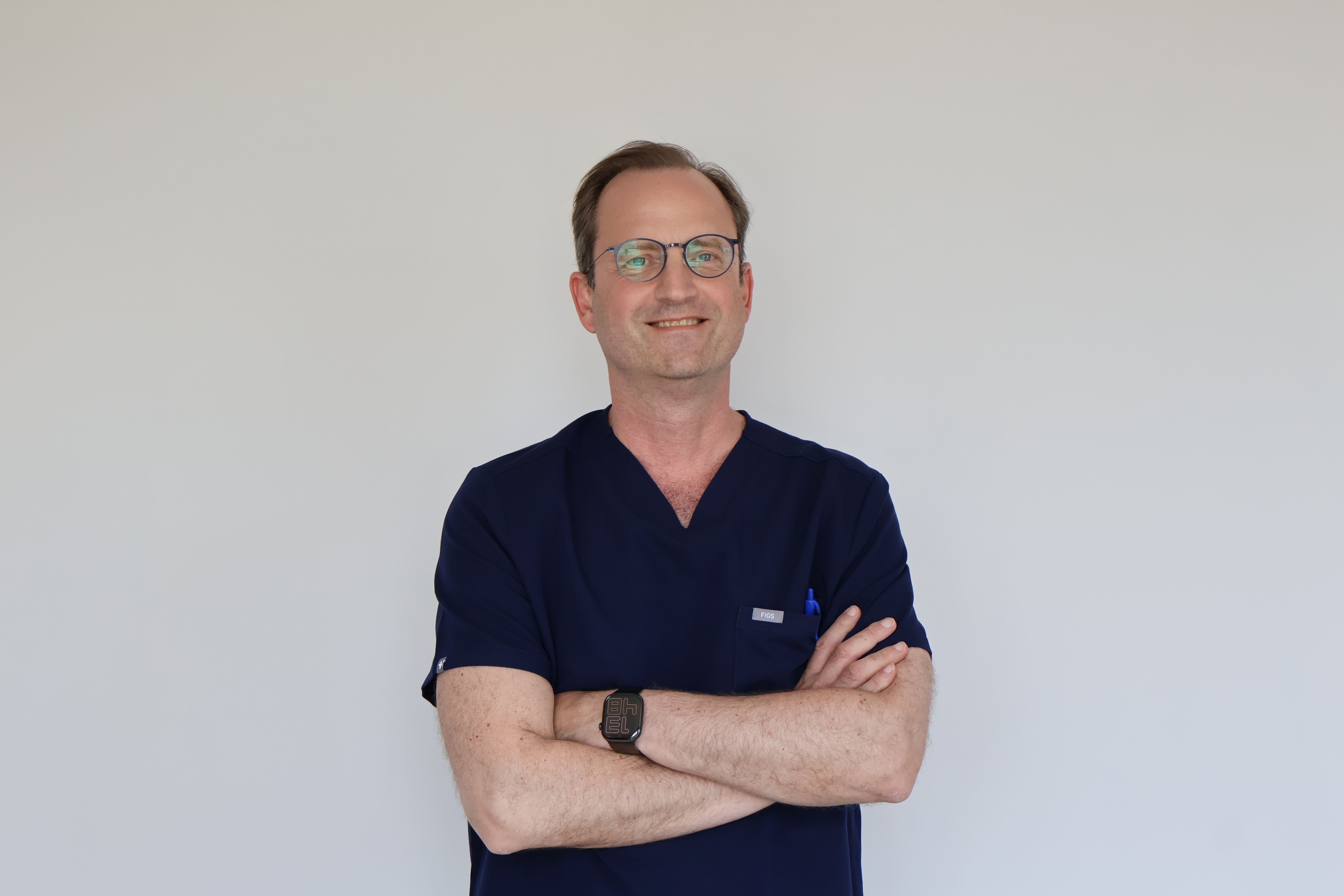 Dr G. Schepens