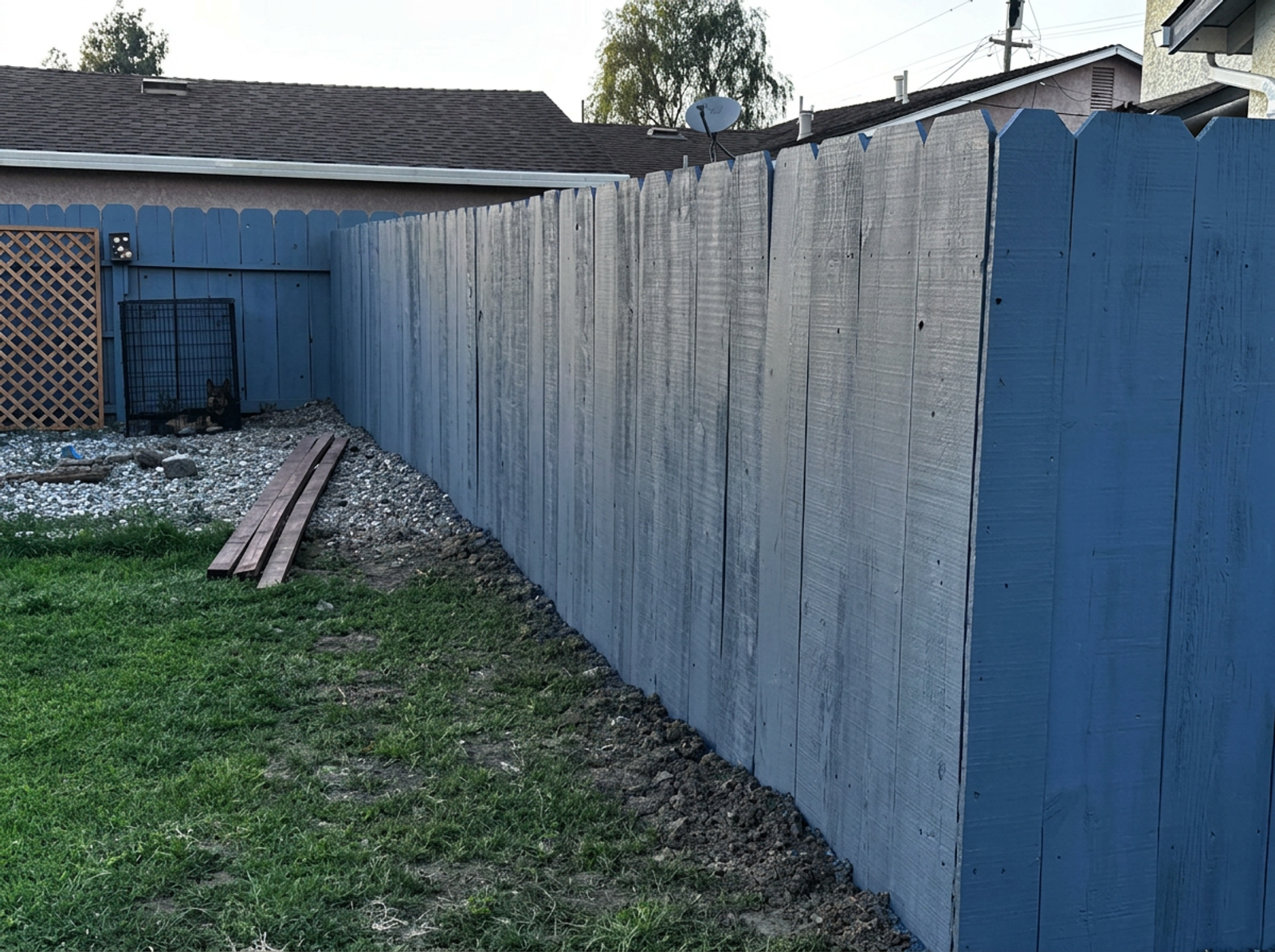 Backyard wood privacy fence installation completed in Watsonville, CA