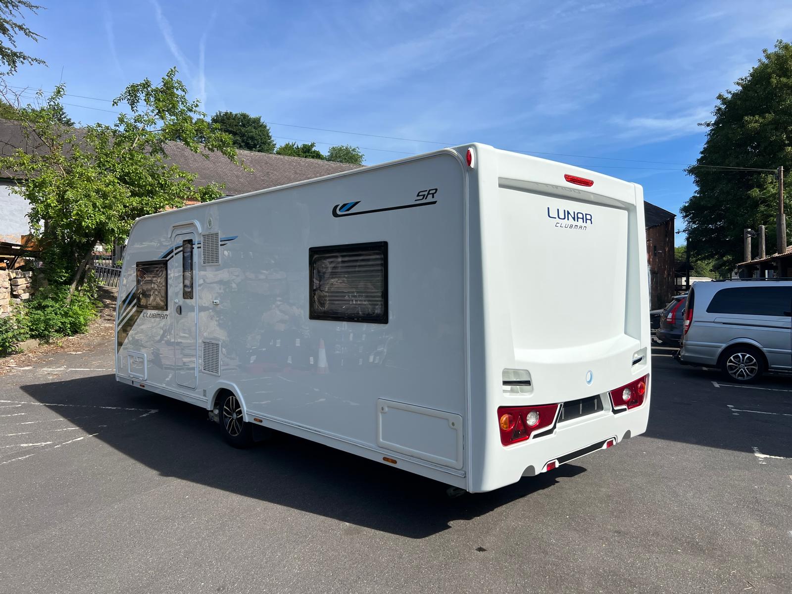 2017 Lunar  Clubman SR for sale at RAR Caravans — photo 5 of 20