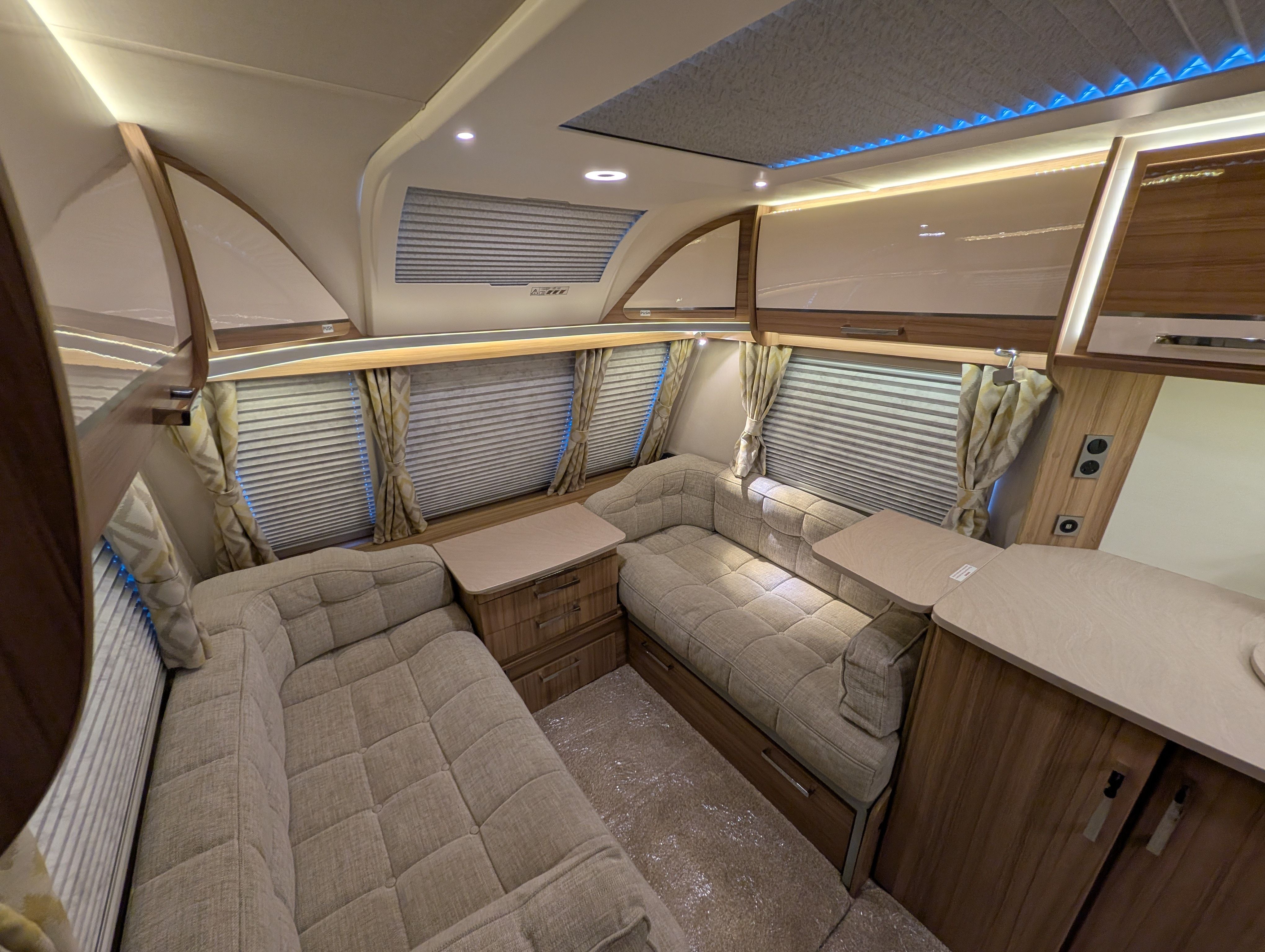 Caravan Image