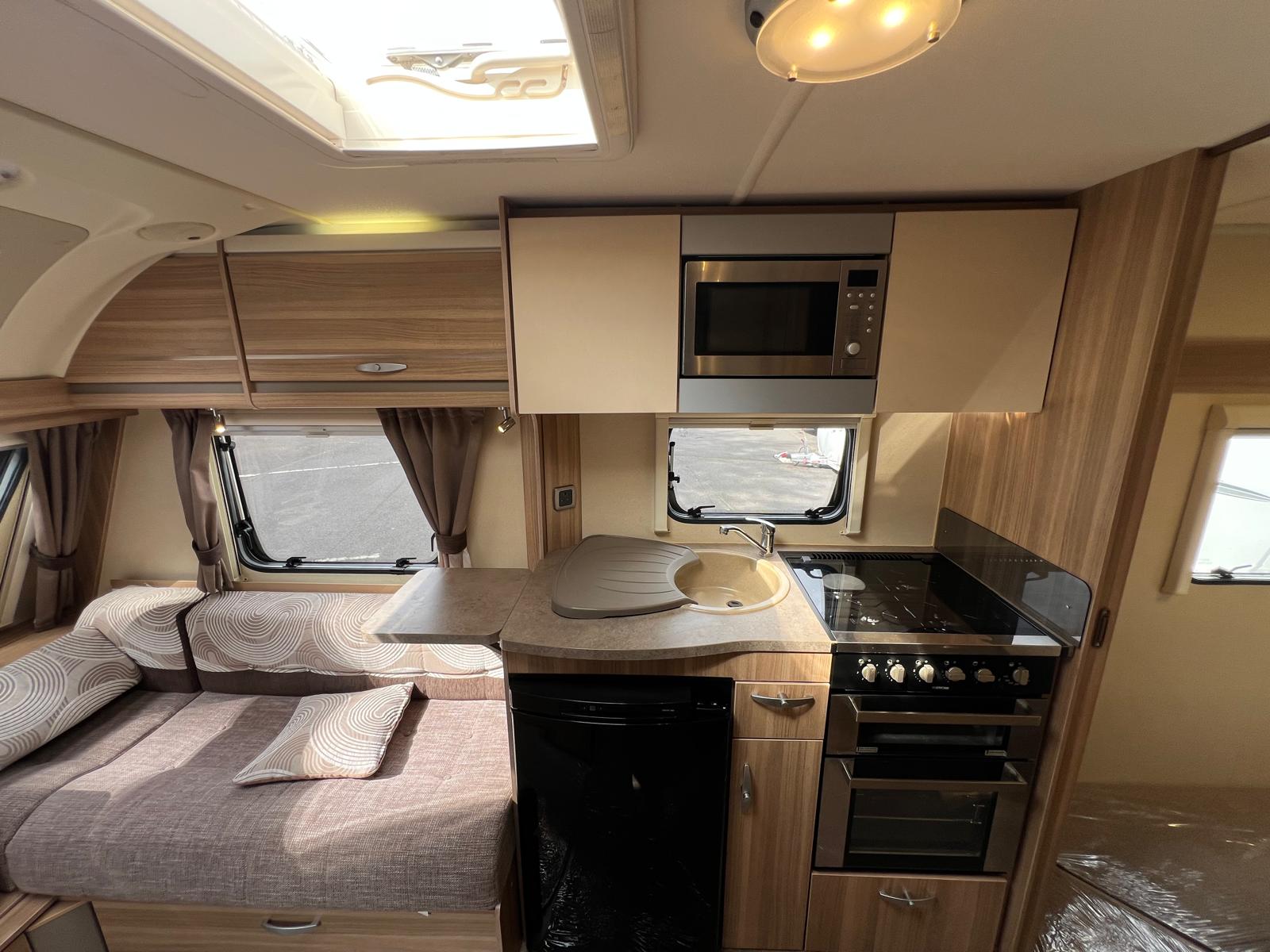 2013 Swift Eccles Sport 584 for sale at RAR Caravans — photo 11 of 20